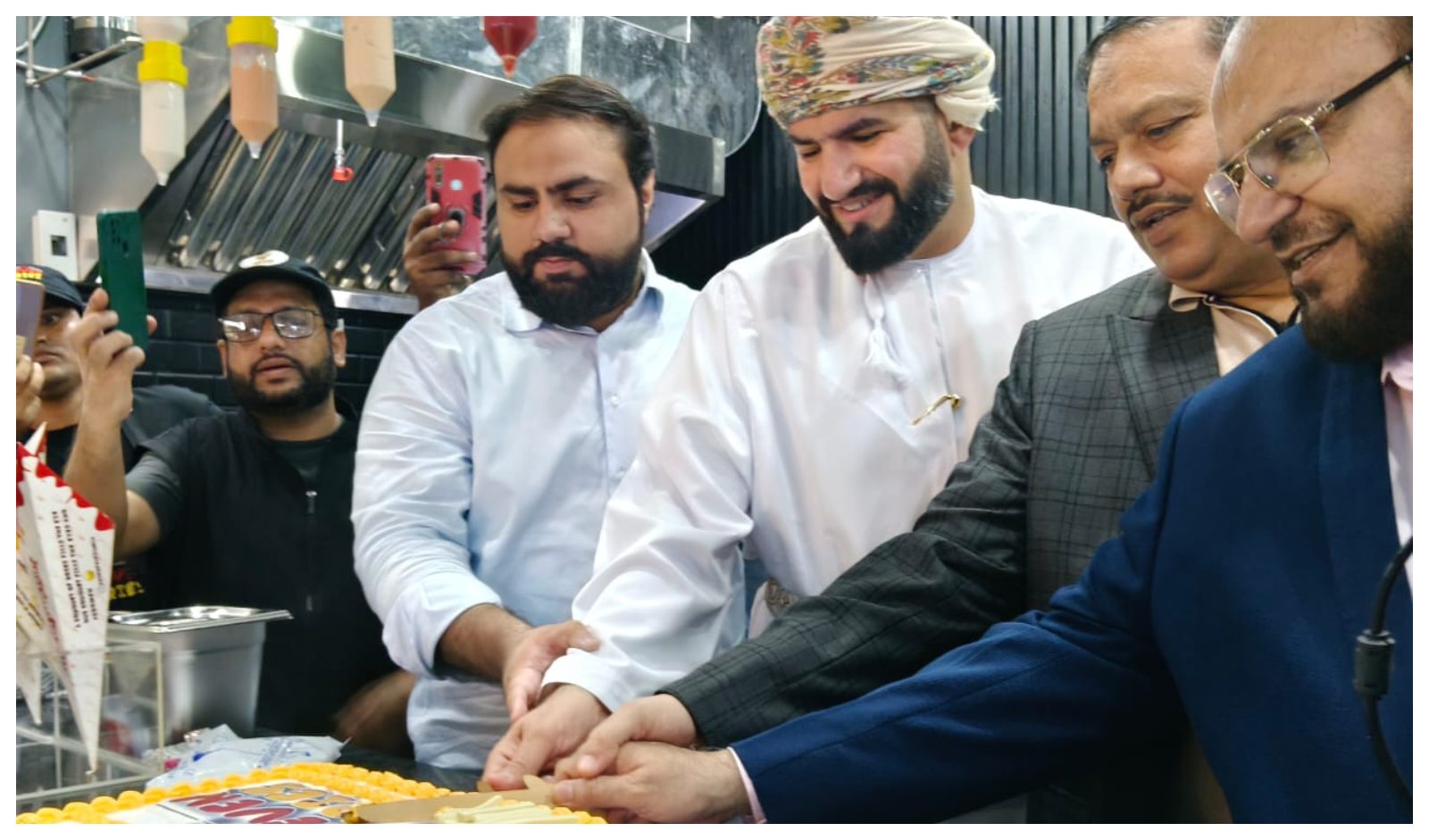 Restaurant India News: Seven Fries Oman Launches First Outlet in India at Pacific Mall, New Delhi