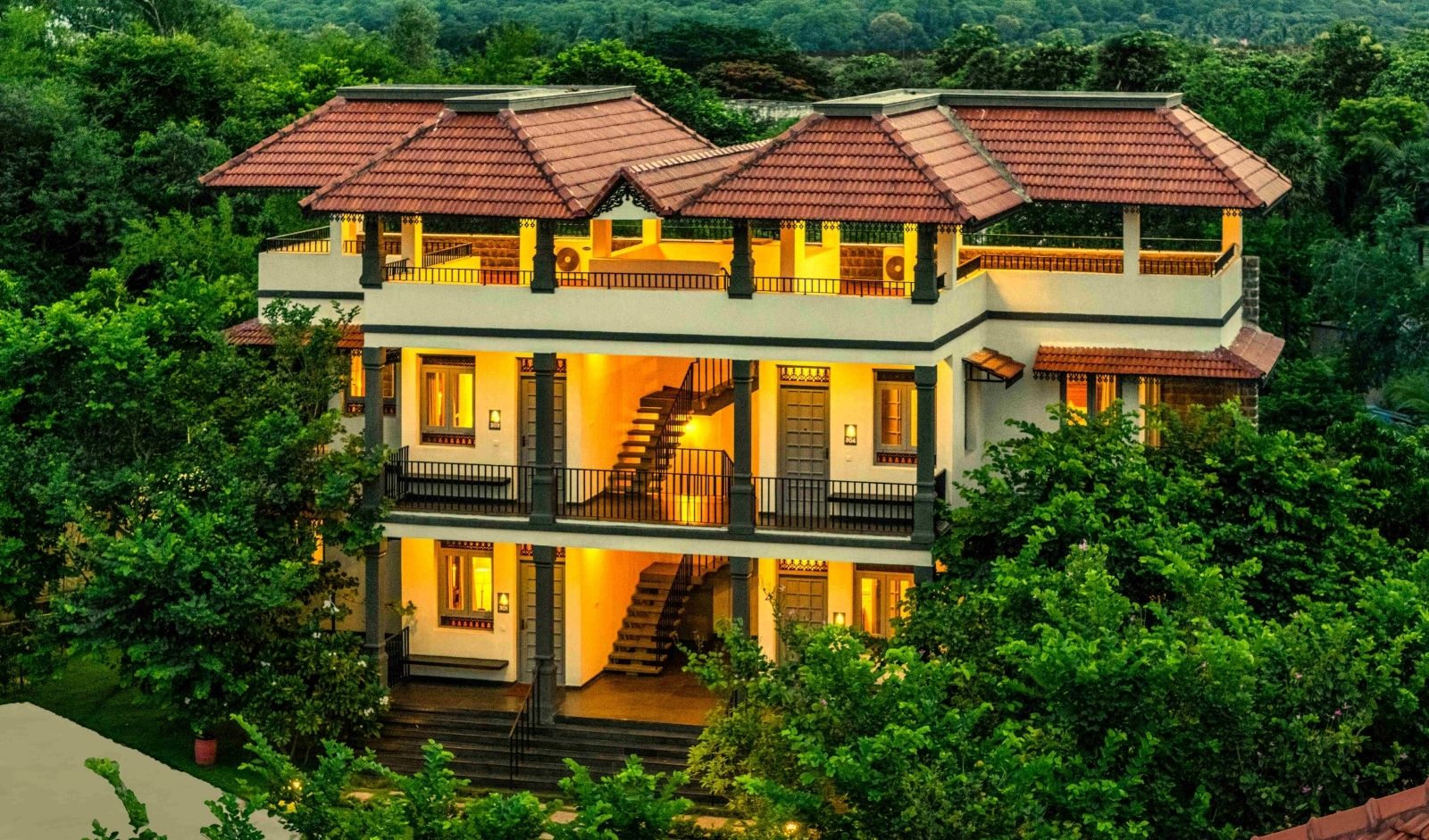Restaurant India News: Sterling Expands in Tamil Nadu with Hibis Vellore, a New Bleisure Destination