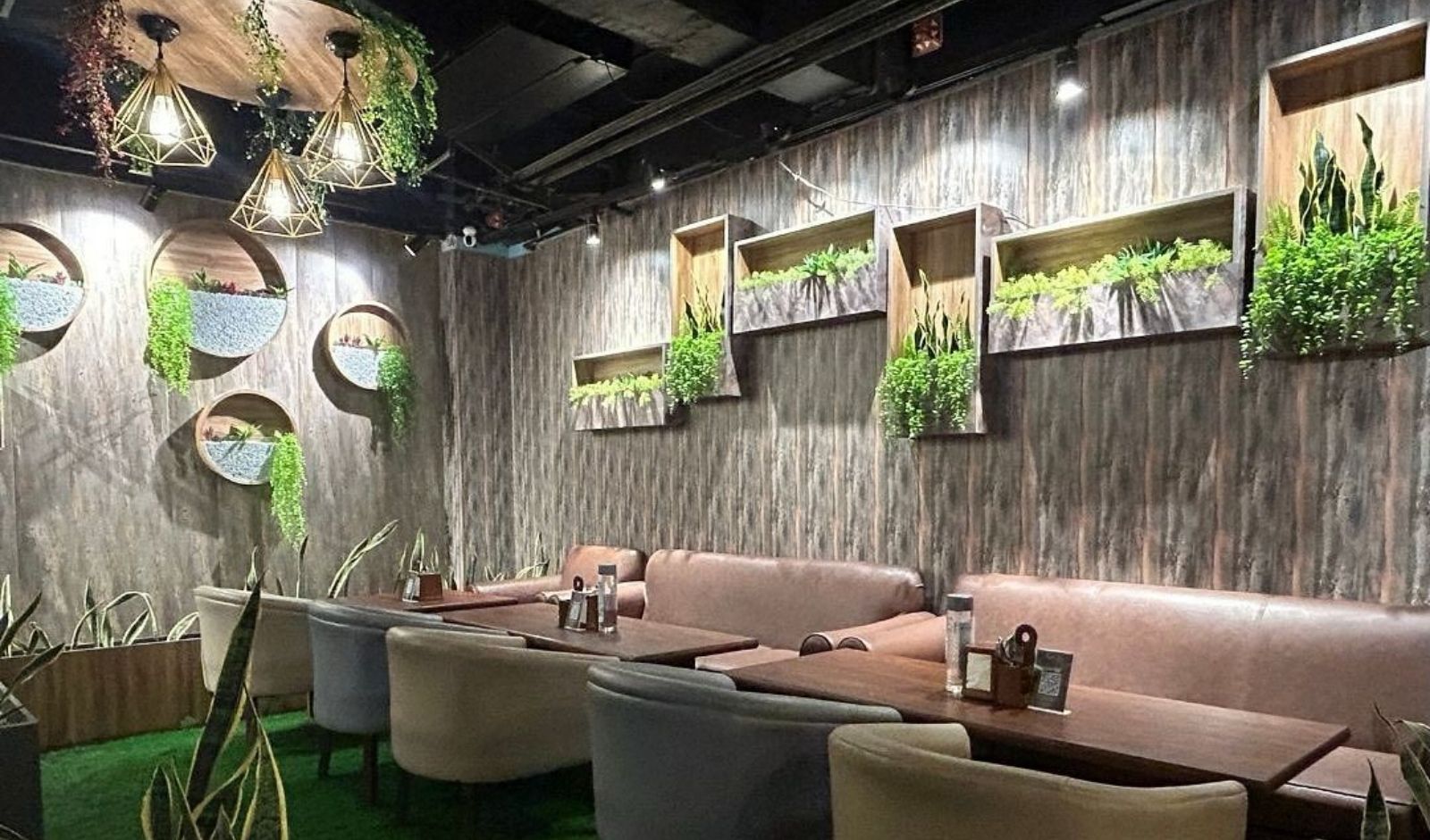 Restaurant India News: Paprika Park Brings Nature Indoors with India’s First Park-Themed Restaurant Concept