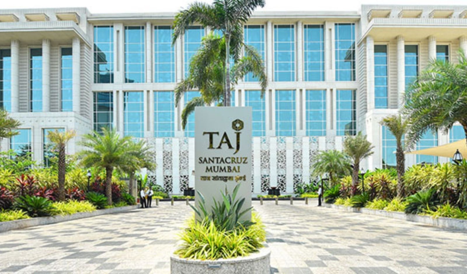 Restaurant India News: TAJGVK Hotels Reports Rs 109 Crore Revenue in Q2 FY26, PAT at Rs 23.5 Crore