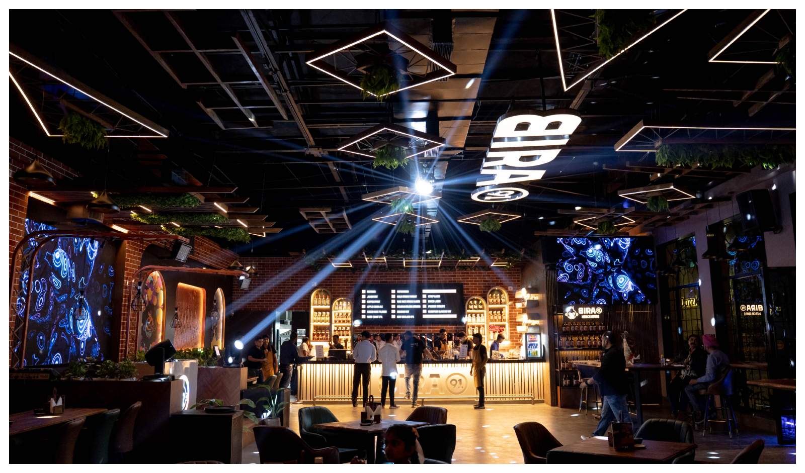 Restaurant India News: Bira 91 Taproom Opens its First Outpost in Pune with 16 Craft Beers on Tap