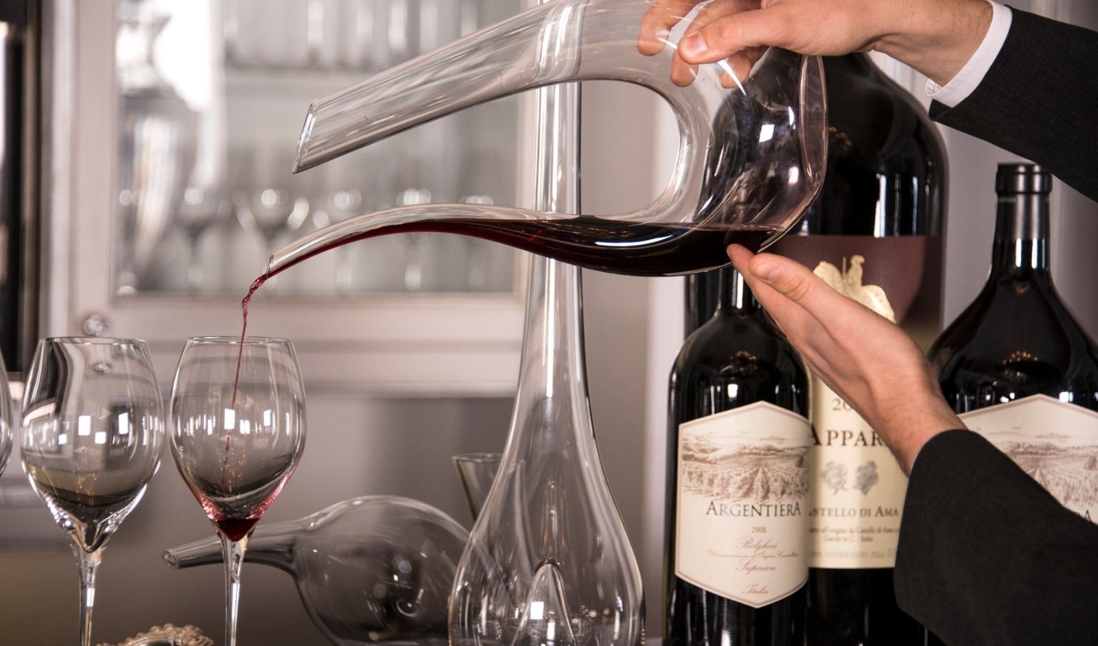 Restaurant India News: Four Seasons Hotel Bengaluru Introduces The Wine Studio Curated by CUR8