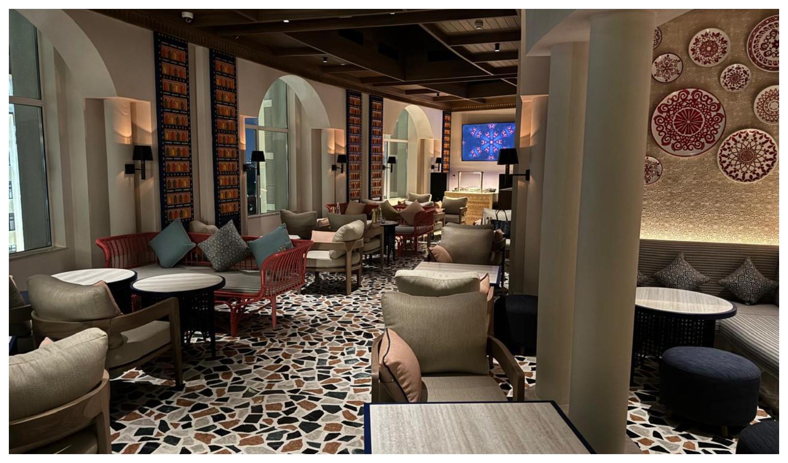 Restaurant India News: Lyfe Hotels Launches HI-Lyfe, a Mediterranean Rooftop Restaurant in Bhubaneswar