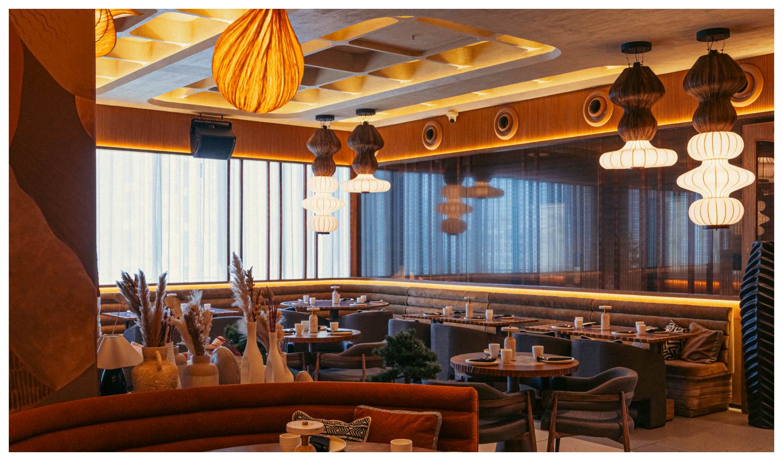 Restaurant India News: Gong Opens in Bandra, Bringing Progressive Pan Asian Dining to Mumbai