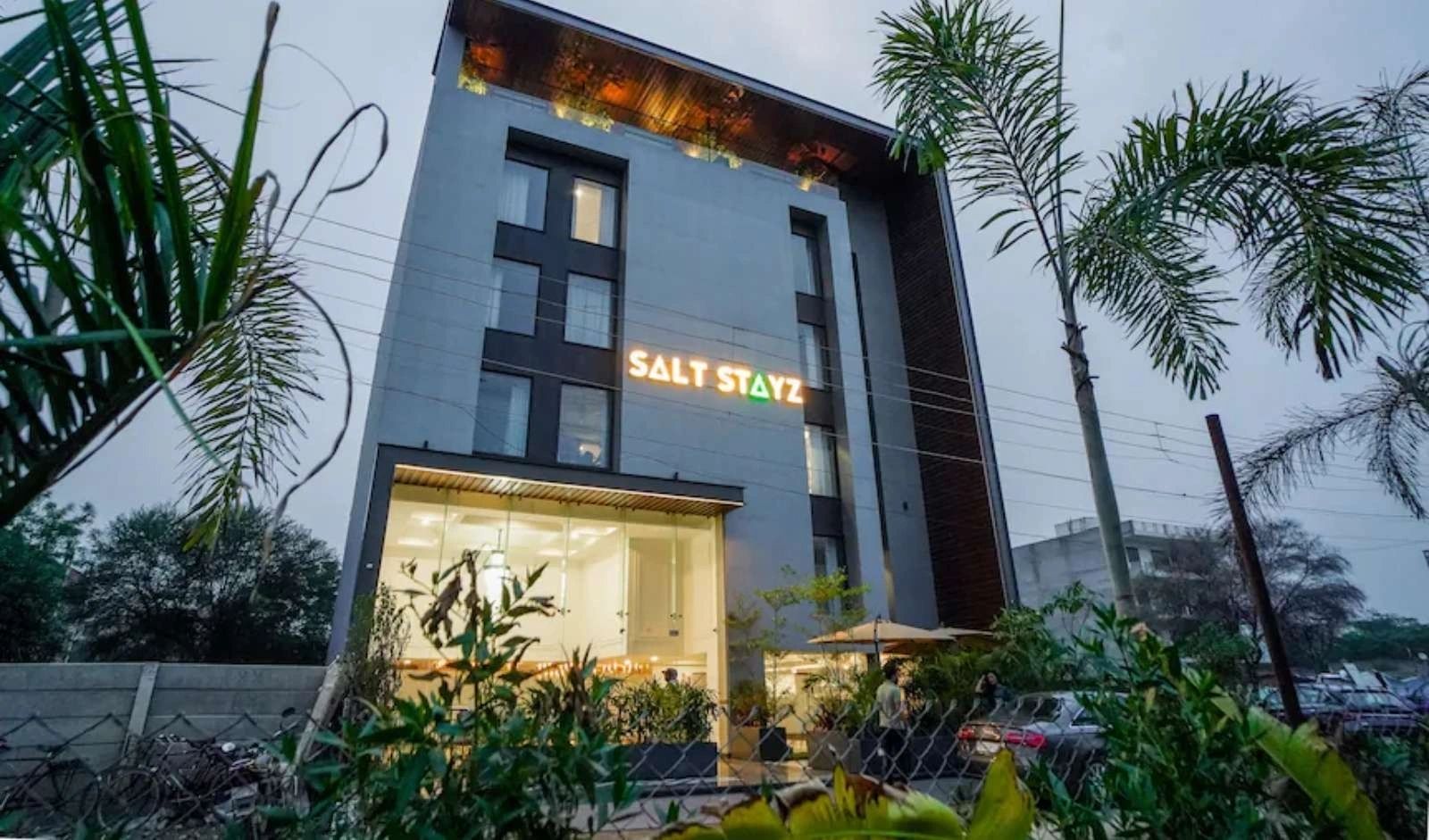 Restaurant India News: Saltstayz Reports Rs 99.7 Crore Revenue in FY26, Eyes Rs 500 Crore by FY30