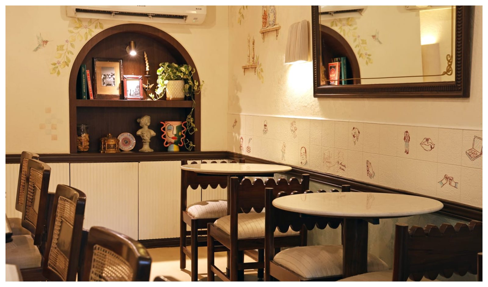 Restaurant India News: Amichi Debuts in Bandra, Serving Authentic Neapolitan Pizzas and Italian Classics