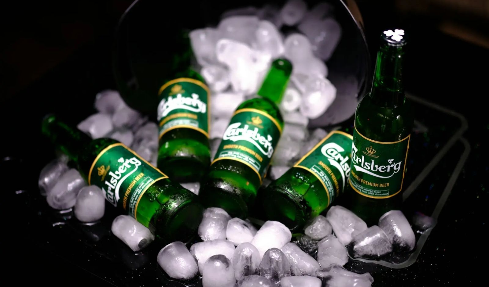 Restaurant India News: Carlsberg India Eyes Rs 6,600 Crore IPO as Danish Brewer Prepares Public Market Debut