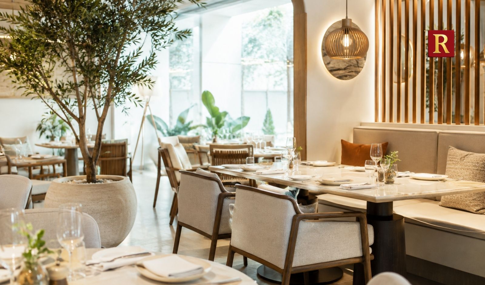7 Restaurant Features That Make a Place Feel More Premium