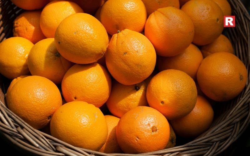 1. Oranges (Santra/Malta)