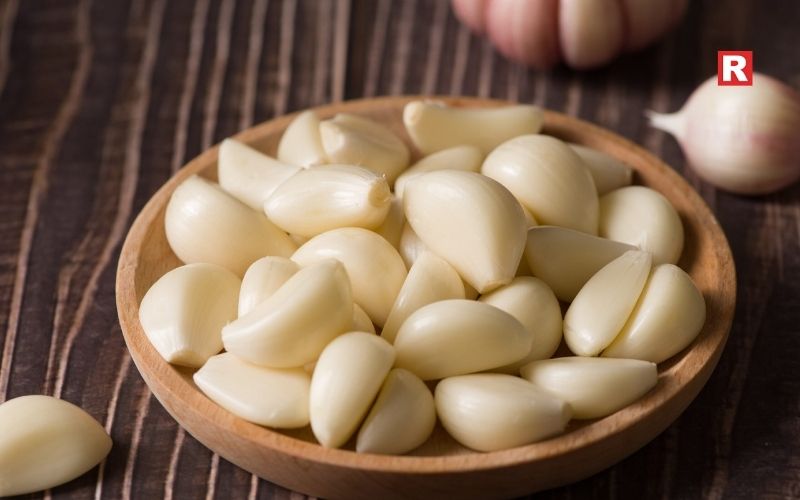 10. Ready-to-Use Garlic