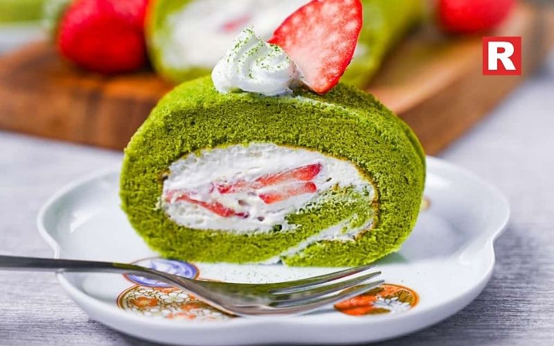 10. Matcha Roll Cake