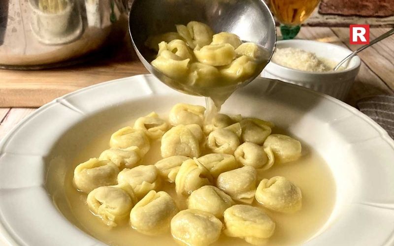 10. Tortellini in Brodo
