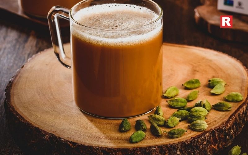 11. Cinnamon & Cardamom Tea