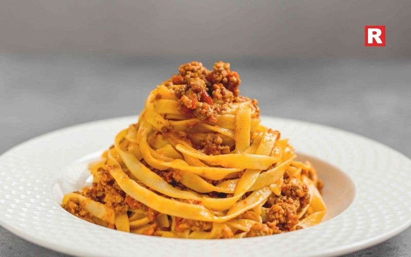 15. Tagliatelle al Ragù
