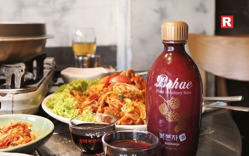 3. Bokbunja-ju (Black Raspberry Wine)