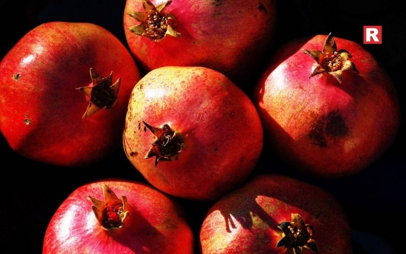 6. Pomegranate (Anar)