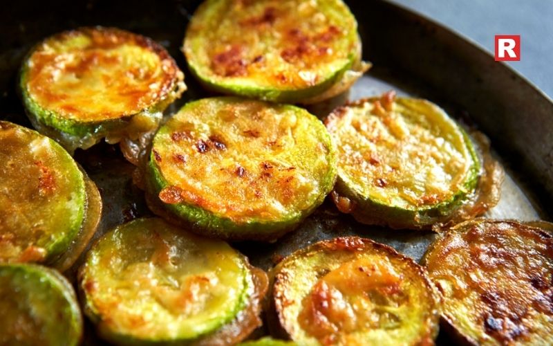 7. Mexico: Calabacitas Fritas (Zucchini Fritters)