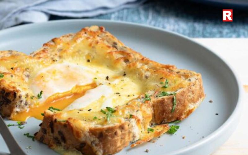 Air Fryer Egg and Cheese Toast