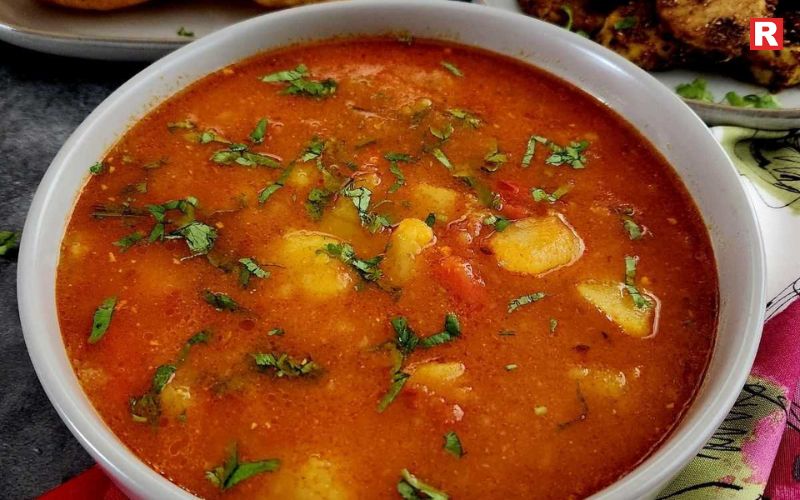 Aloo Tamatar Sabzi – Tangy and Spicy