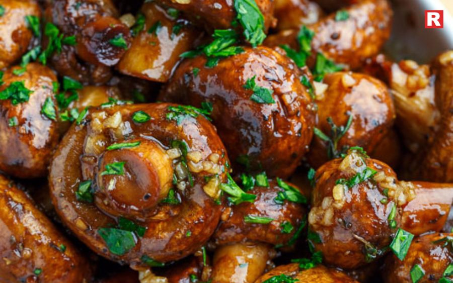  Asian-Style Soy-Garlic Mushrooms