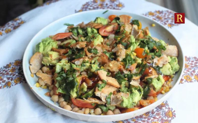 Avocado, Roasted Corn And Chaat Masala