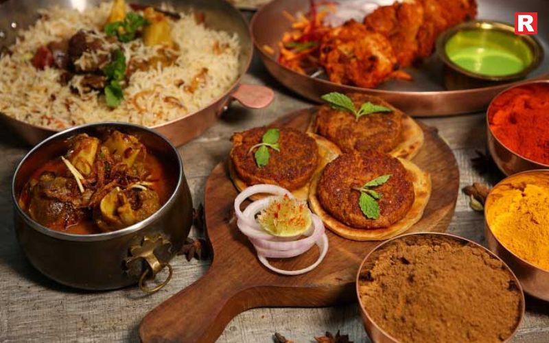 Awadhi Cuisine – The Nawabi Indulgence