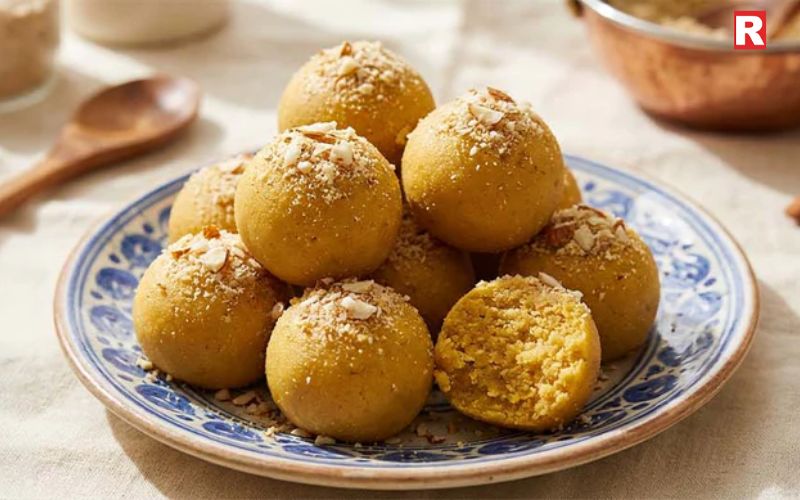 Besan Protein Laddoo (Light Version)