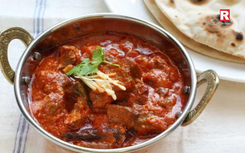 Bhopali Gosht Korma – A Taste of Royal Kitchens