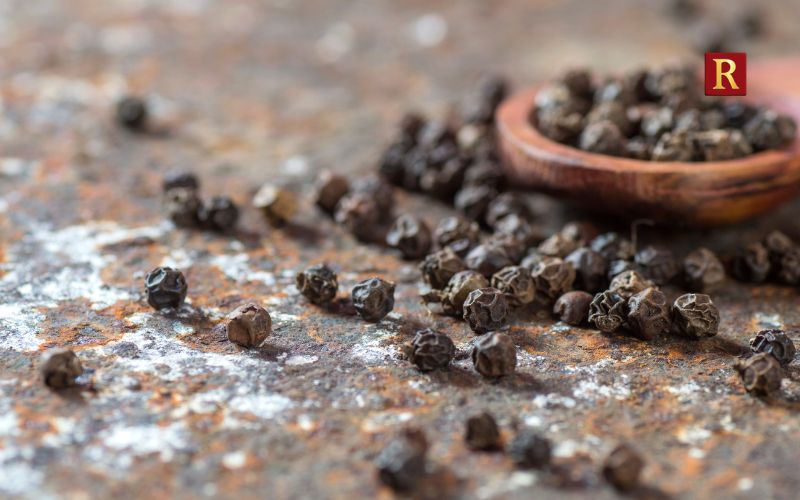 Black Pepper (Kali Mirch)