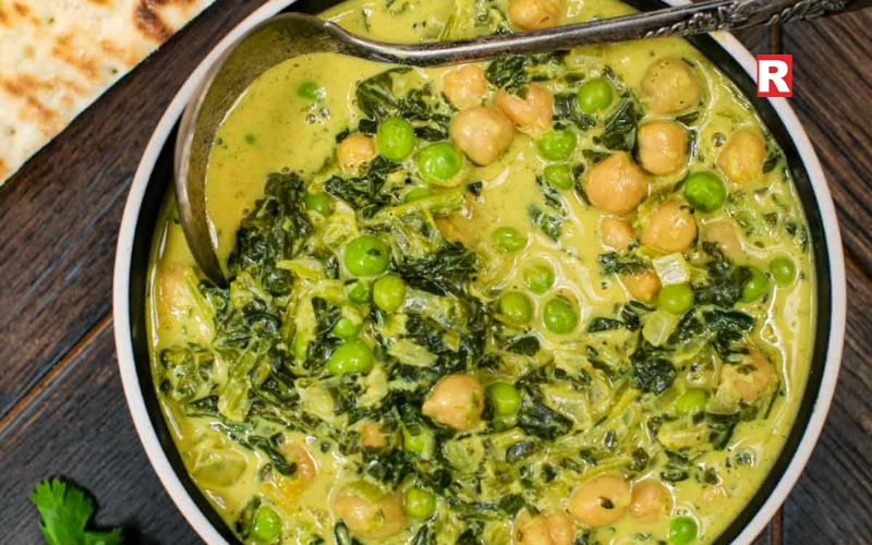 Chickpea and Spinach Coconut Curry