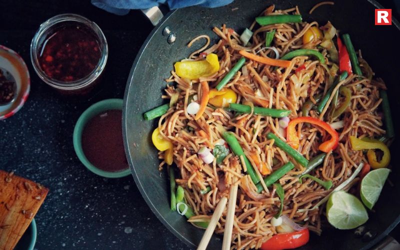 Chowmein – The Street-Style Superstar