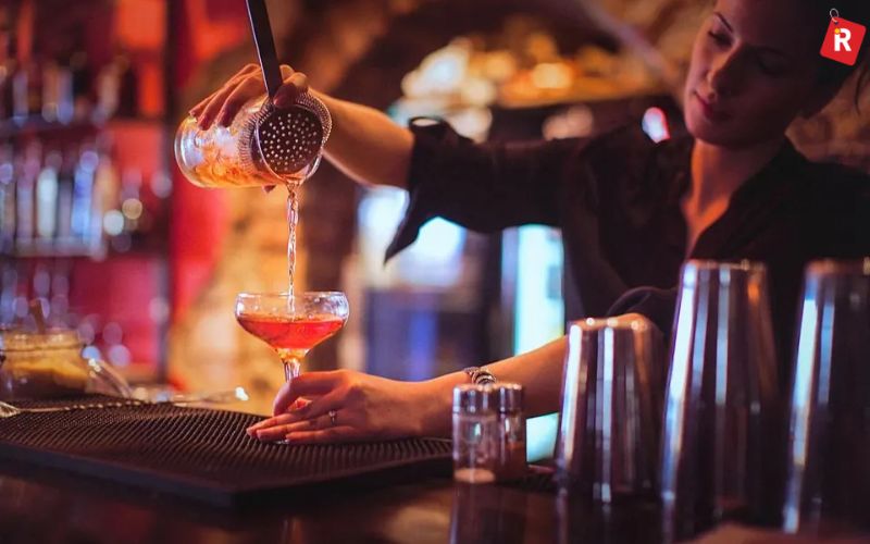 Craft Cocktail Bars – Science in a Glass