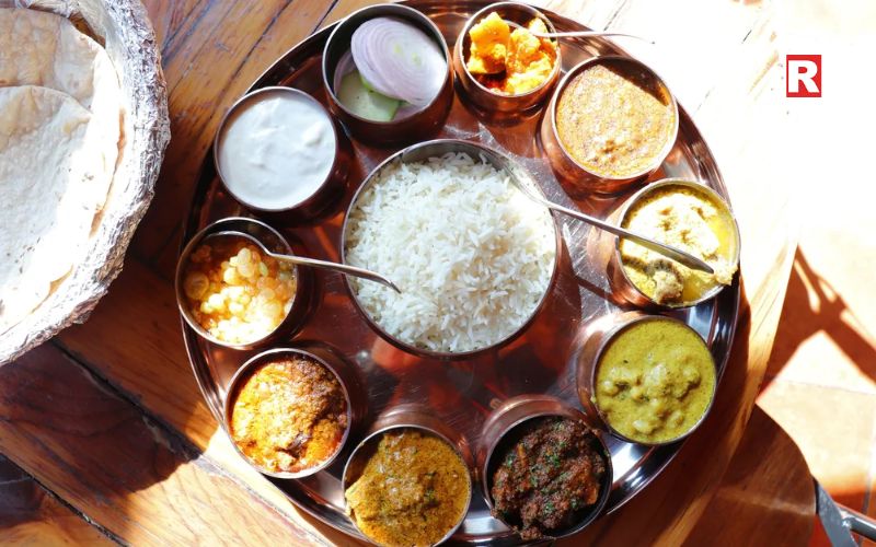 Dham (Traditional Himachali Thali)