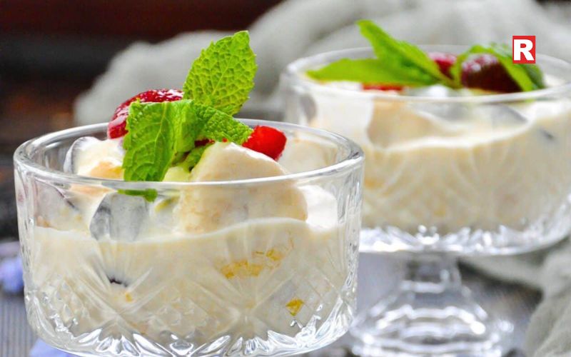 Fruit Cream with Honey