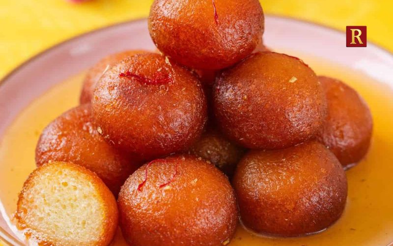 Gulab Jamun: Softness That Holds Syrup