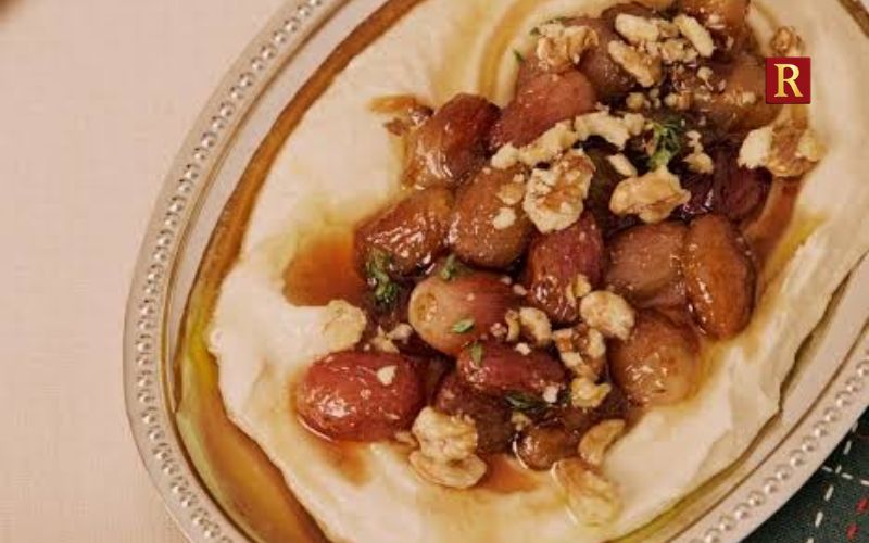 Hummus And Roasted Grapes