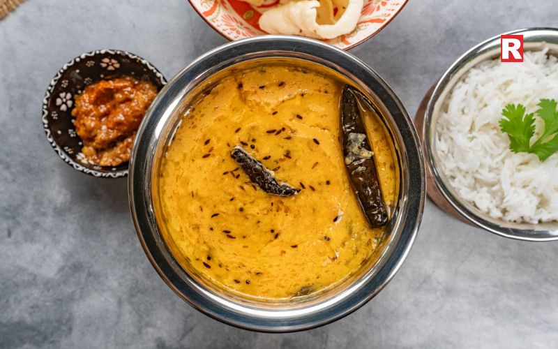 Hyderabadi Khatti Dal