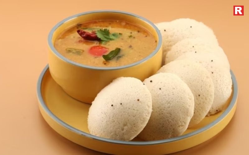 Idli – Steamed & Gut-Friendly