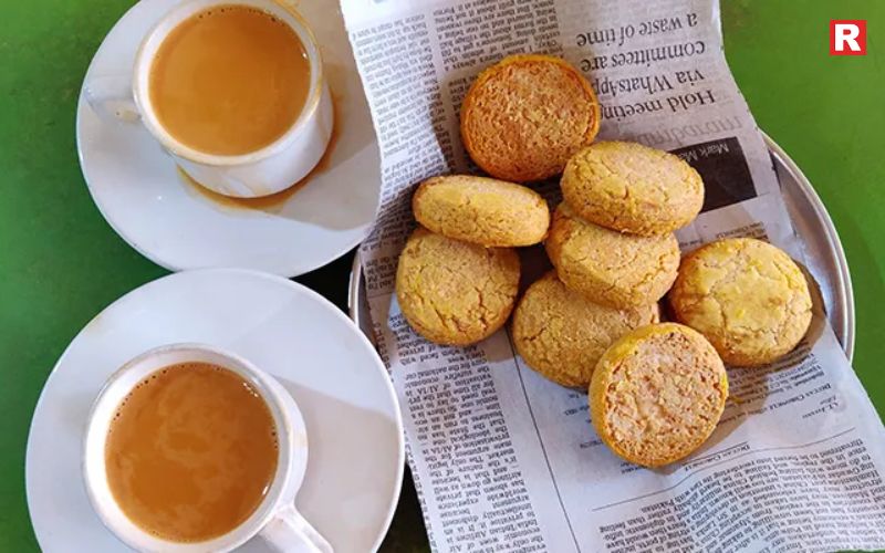 Irani Chai with Osmania Biscuits – The City’s Favorite Pair