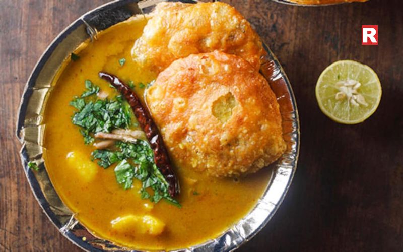 Kachori with Aloo Sabzi – A Popular Street Snack