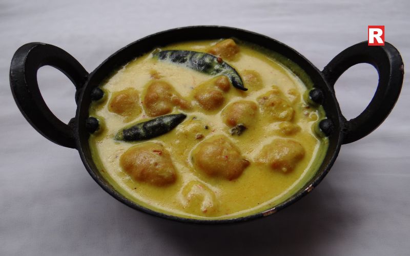 Kadhi Bari (Jharkhand Style)