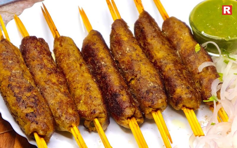 Kakori Kebab – Soft, Smoky, and Refined