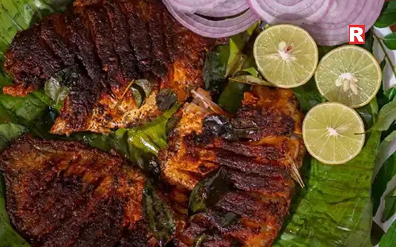 Karimeen Pollichathu