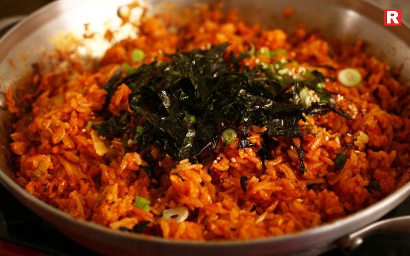 Kimchi Bokkeumbap– Spicy Kimchi Fried Rice
