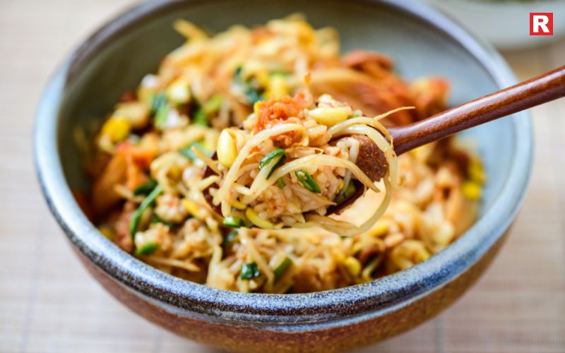 Kongnamul Bap – Soybean Sprout Rice