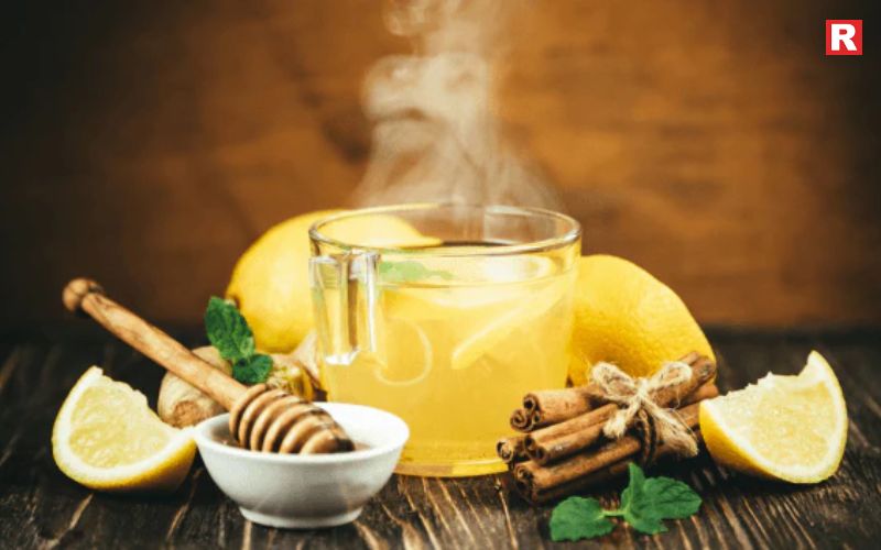 Lemon Water with Honey – Quick Refreshment