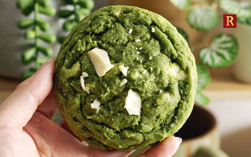 Matcha Cookies And Biscuits