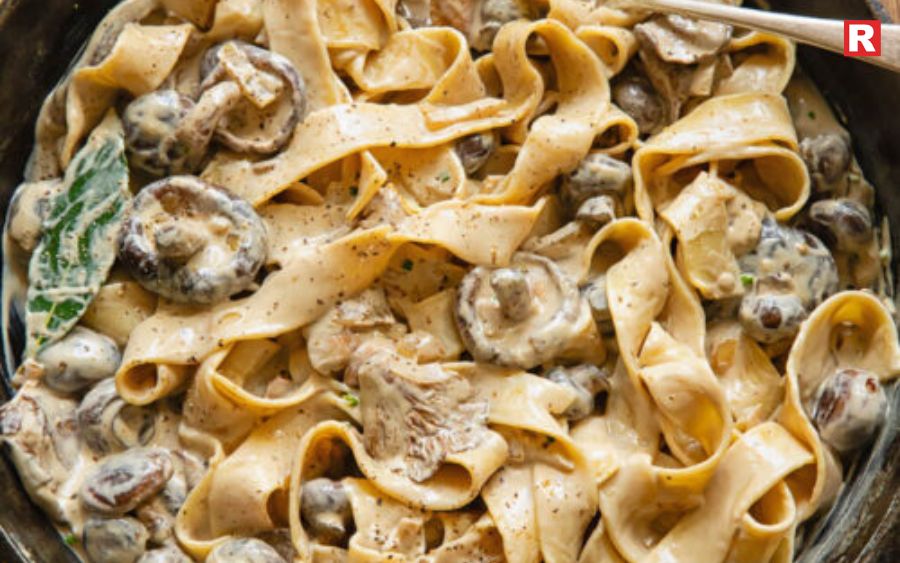 Mushroom Stroganoff