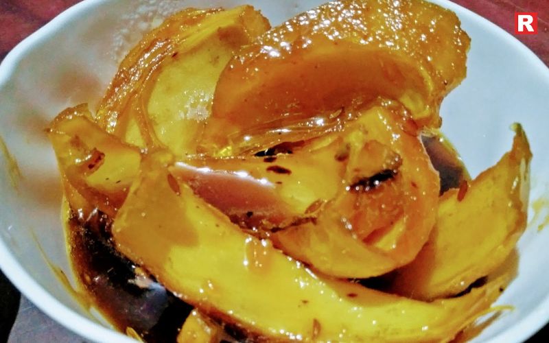 Ou Tenga Chutney: The Tangy Surprise