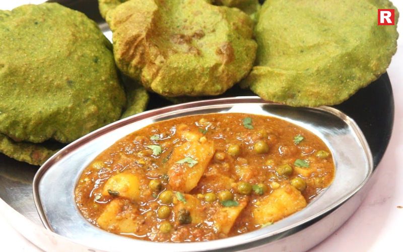 Palak Poori with Aloo Sabzi – A Festive Favorite